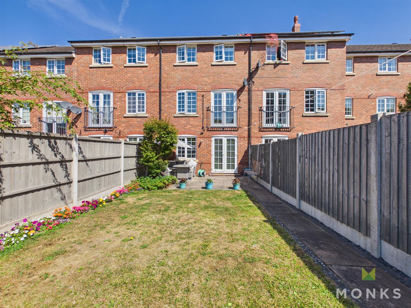 56 The Chestnuts, Shrewsbury, SY5 6JH For Sale